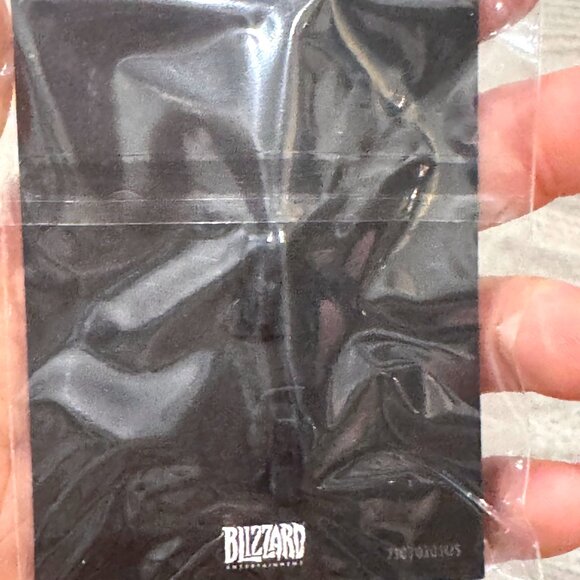 Blizzard World of Warcraft WOW 15 Yr Anniversary Onyxia Collectable Pin - Picture 2 of 2